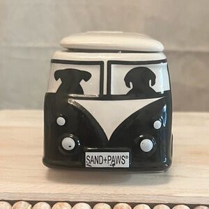 ⚡️Sand + Paws Bus Candle